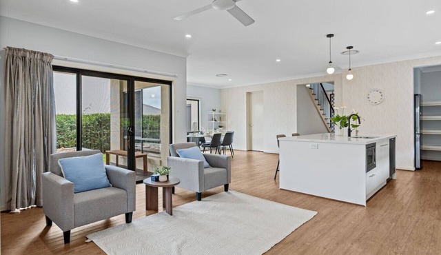 4BR Family Home in Rochedale | Aussie Local Living