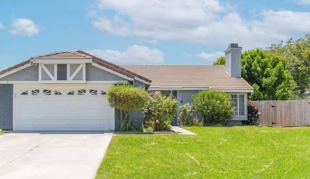 4BR Family Home | Large Yard, Parking, Remodeled