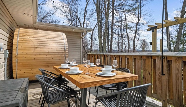 4BR Family Retreat Near New River Gorge, Oak Hill