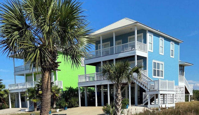 4BR Fort Morgan: Stunning Gulf Views, Across From New Pool, 2 min Walk To Beach