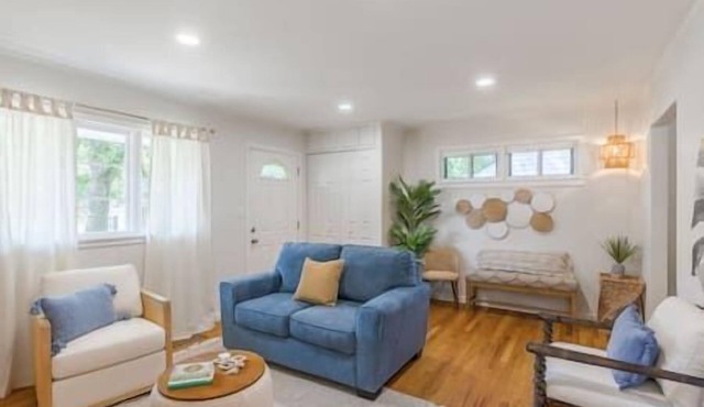 4BR Garage Home Near Stadium and Netherlands Camp