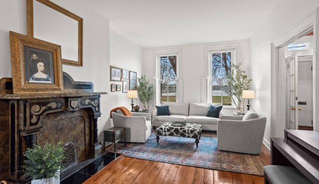 4BR Historic Home · Riverfront · Near Hersheypark