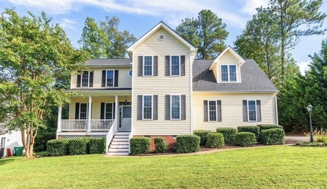 4BR Home Clean, Comfortable & Fully Equipped