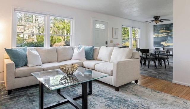 4BR Home Minutes to DOWNTOWN, RAD & BILTMORE