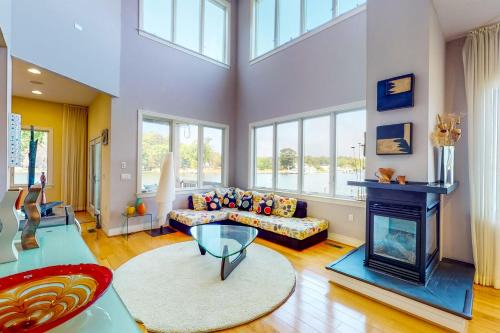 4BR House Winchester Creek Estate