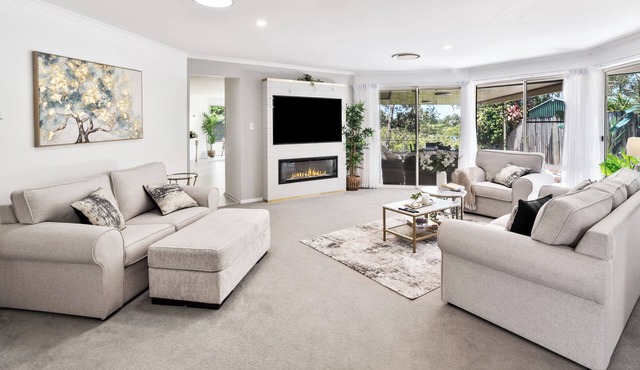 4BR In Prime Gold Coast Near Beaches & Attractions