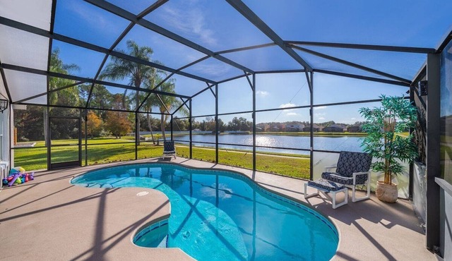 4BR Lake View Villa, South Pool, Game Room, Seasons Resort