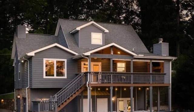 4BR Lakefront Getaway,Hot Tub,Dock