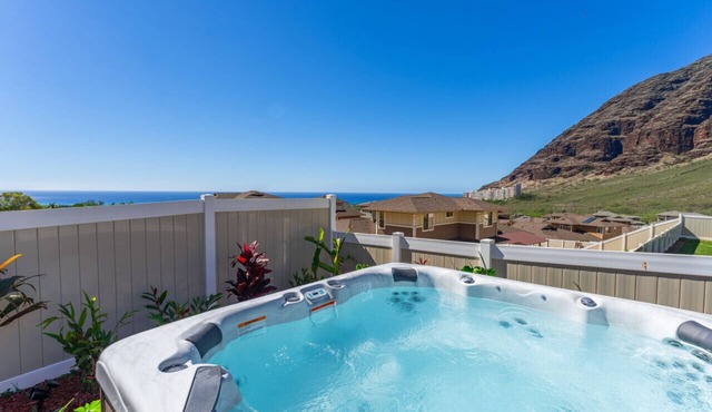 4BR, Near Beach, Pool/Spa, Gym, Free Parking, BBQ