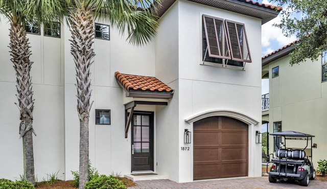 4BR Sandestin Villa: Golf Cart, Near Village & Golf!