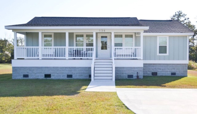 4BR Soundfront cottage |Private Dock|Fishing|