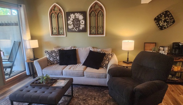 4BR Walk-in ~ Near SDC ~ 2 Pools ~ FREE TICKETS INCLUDED! (CR7/8)