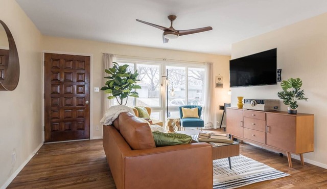 4BR World Cup Extended Stay with Private Garage Closest to Netherlands Camp