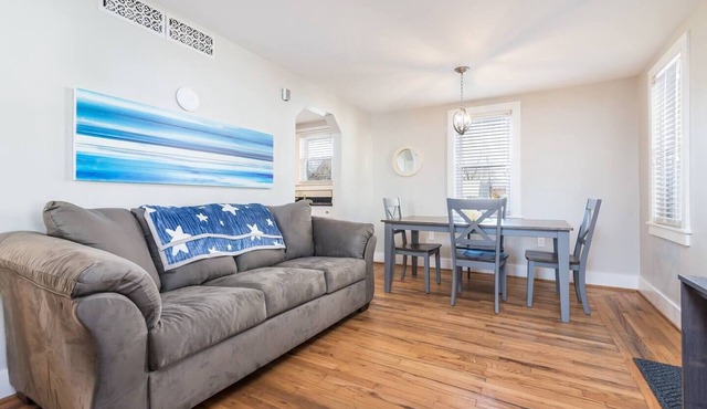 ★4min walk KelloggPark★Dtown Plymouth★Parking★WD★