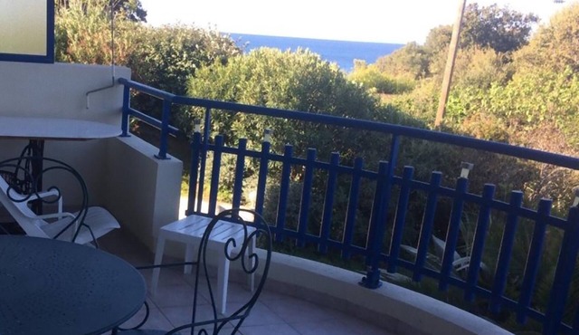 4pers St Raphaël vue mer+Esterel au pied. garage park WIFI Ch+2superposés+canapé