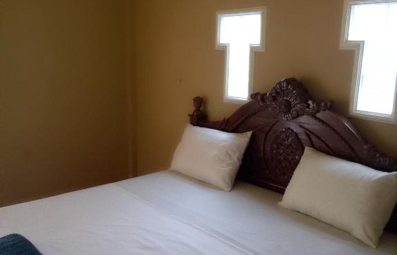 4R Bungalow