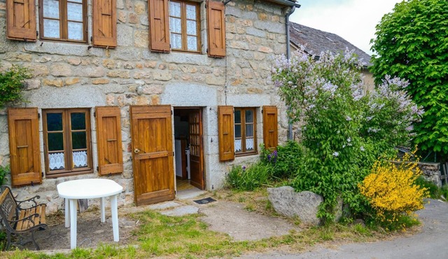 5/7 pers rental in Grandviala