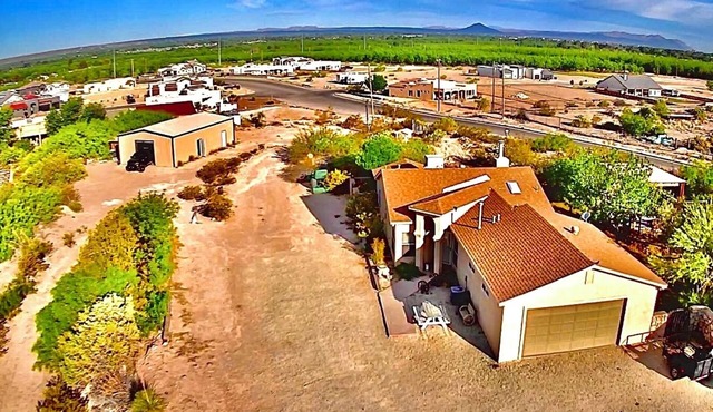 5 Acre Horse Ranch next to University.