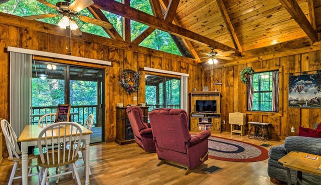 5 Acres, Backyard Creek! Cabin in Tellico Plains