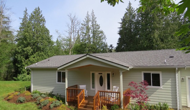 5 Acres of Solitude, a Restful Place To Rejuvenate, Winter Or Summer