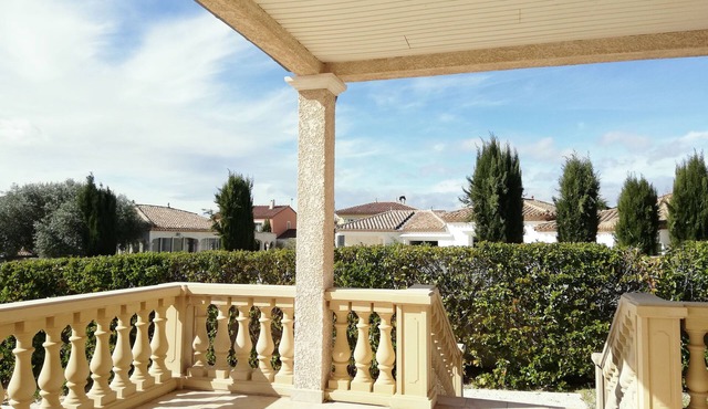 5* Air-conditioned Mediterranean Villa for 8 pers. with pool