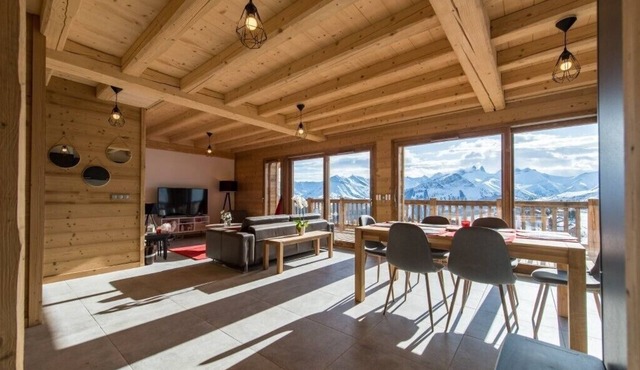 5 Attic bedrooms appartment on the ski slopes - up to 12 guests