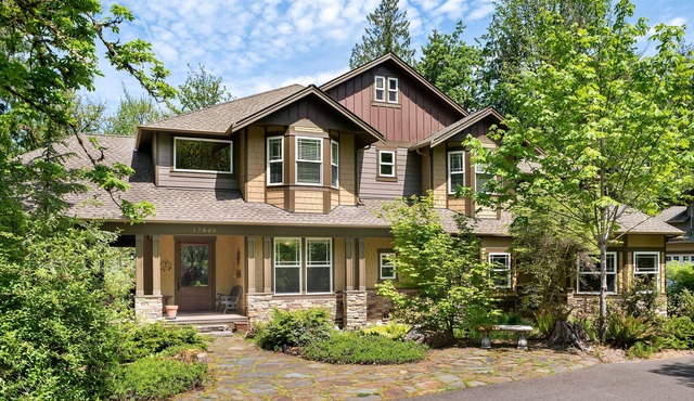 5 Bdrm 4 Bath Private & Gated 5 Acre Estate Property