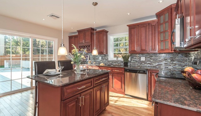 5 Bdrm House Horsham-Philadelphia-Sleeps 10!