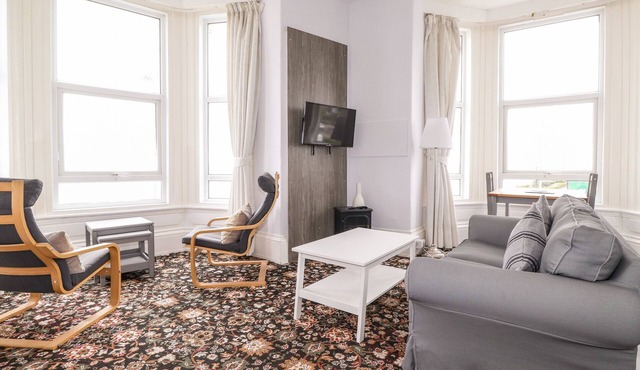 5 BEACH VIEW @ BEACONSFIELD HOUSE in Bridlington