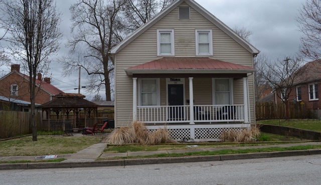 5 bed 2 Bath in Downtown Hermann, MO