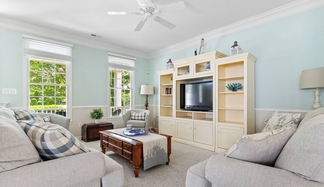 5 Bed/3.5 Bath in Bayside near West Ocean City