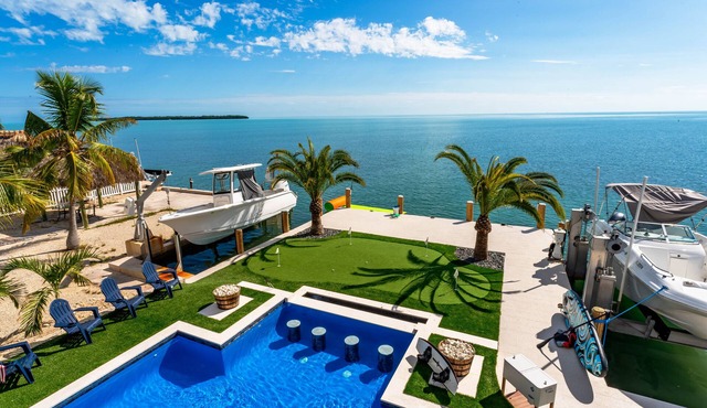 5 bed/4 bath Ocean side, right outside of Tavernier Creek Mile Marker 91