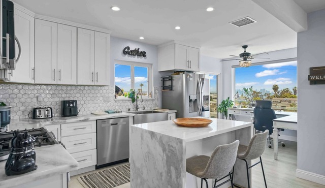 5 Bed | City + Water Balcony Views | Close to Bars, Restaurants, Waterfront