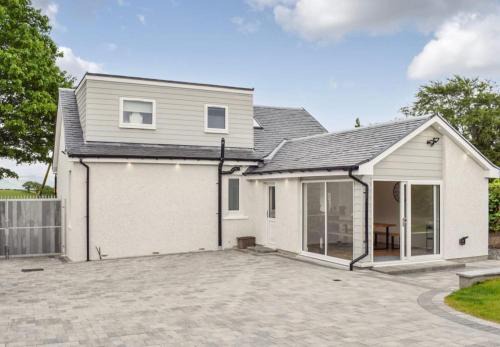 5 Bed cottage with Hot tub