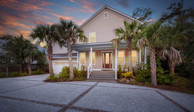 5 Bed Home with Heated Private Pool, Wildlife Views, Steps from Pier Village!