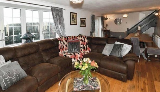 5 Bed House in Boston Lincolnshire- Sleeps 13