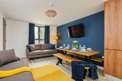 5-Bed House - Perfect for Groups & Families