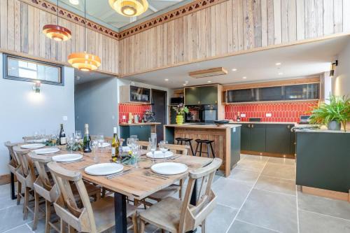 5 Bed in Bwlch oc-p32273