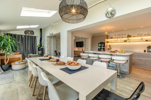 5 Bed in Mitchell oc-c28801