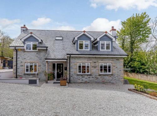 5 Bed in Redruth oc-65745