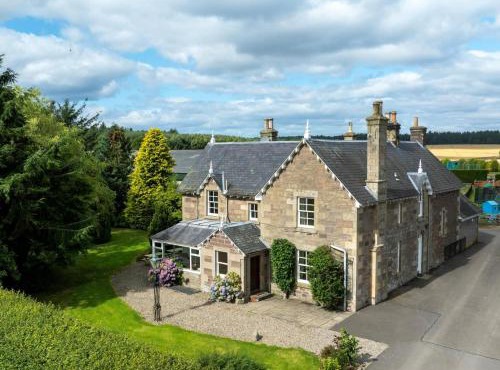 5 Bed in Stanley 96399