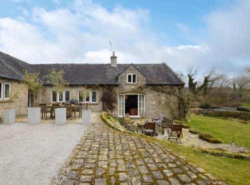 5 Bed in Thorpe 85565