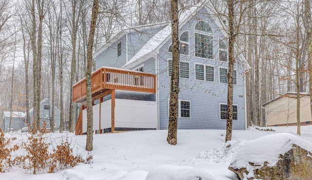 5 BedRm w/ King Bed, Game Room, Fire Pit & Hot Tub