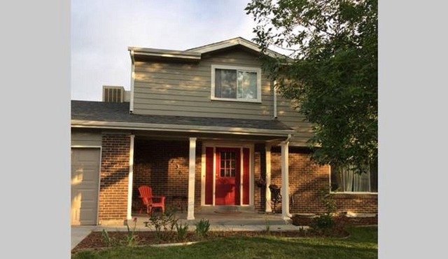 5 Bedroom, 3.5 Bath, Family Home Close To Downtown Denver & Boulder