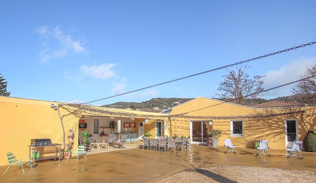 5 bedroom accommodation in St Martin d'Ardeche