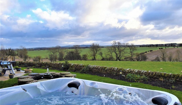 5 bedroom accommodation in Ancroft, near Berwick-upon-Tweed