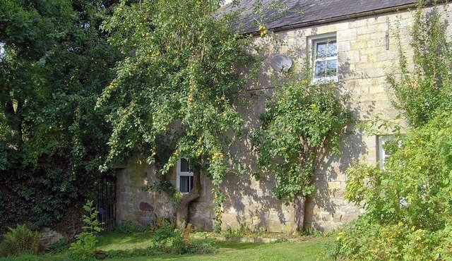 5 bedroom accommodation in Byrness Village, near Otterburn