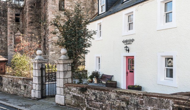 5 bedroom accommodation in Kirkcudbright