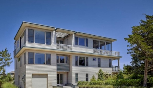 5 bedroom accommodation in Barnegat Light