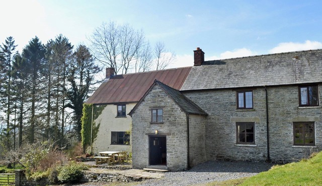 5 bedroom accommodation in near Painscastle, Hay-on-Wye